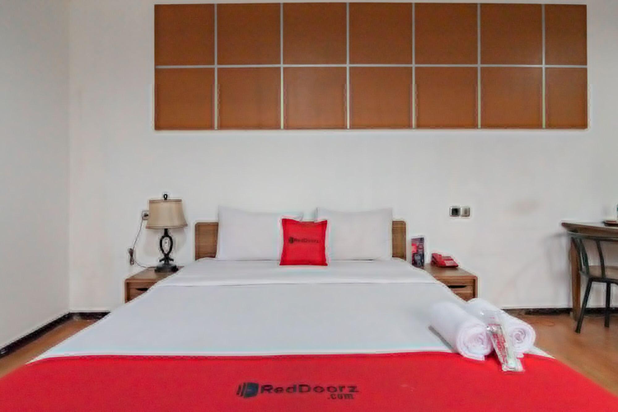 Hotel Reddoorz Plus @ Sukamulya Pasteur 2 Bandung Exterior foto