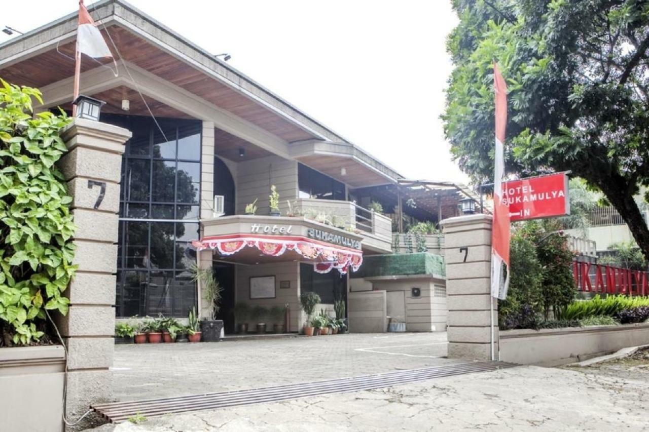 Hotel Reddoorz Plus @ Sukamulya Pasteur 2 Bandung Exterior foto